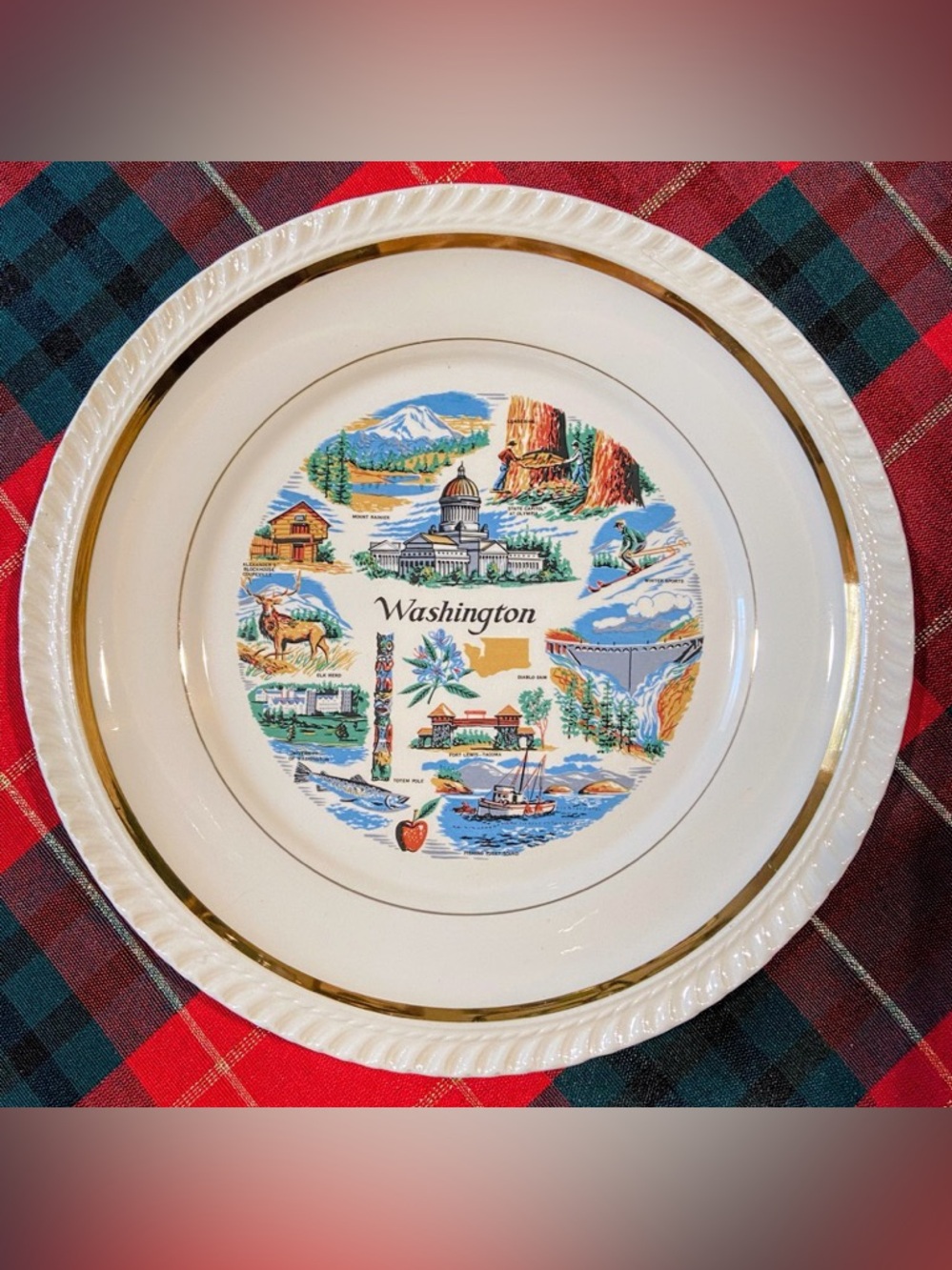 Washington State Souvenir Decorative Plate - White and Gold